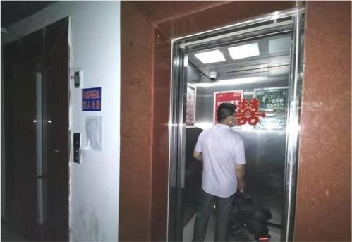智能阻車系統(tǒng)進(jìn)駐社區(qū) 電動(dòng)車上電梯被‘拒載’現(xiàn)象解讀